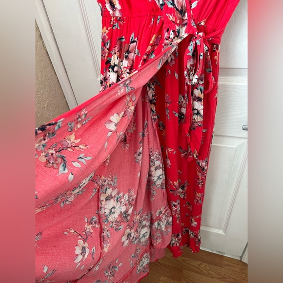 Floral Red Wrap Maxi Dress Band of Gypsies Size M Pockets V-neck Flowy - Picture 7 of 10